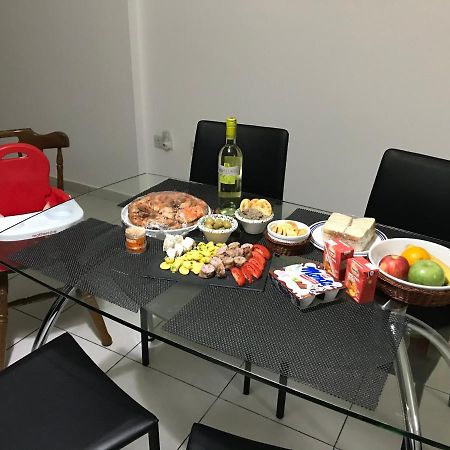 Ocean Pearl Apartment No4 Сейнт Полс Бей Екстериор снимка